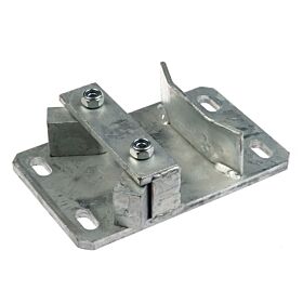 Ein feuerverzinkter Schnellverschluss aus Metall mit einer stabilen Grundplatte, vier Befestigungslöchern und zwei Sicherungsschrauben für industrielle Anwendungen.