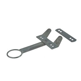 Feuerverzinkter Tränkeeimerhalter aus Metall mit Haltering und Montagezubehör für die sichere Befestigung von Eimern in der Landwirtschaft.